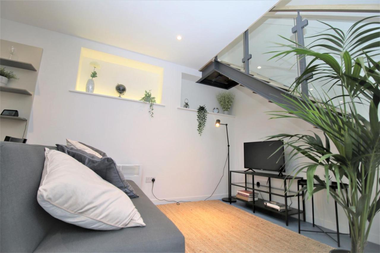 The Coach House - Free Private Parking - By Property Promise Cardiff Exteriör bild