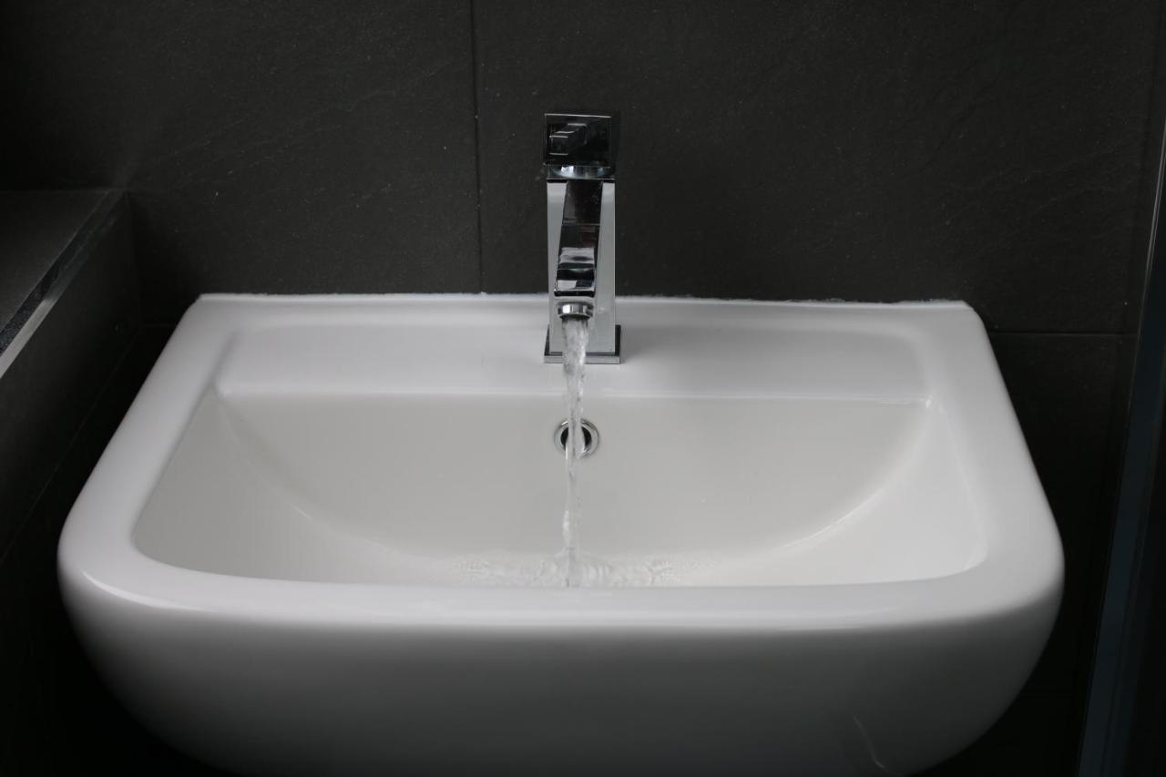 The Coach House - Free Private Parking - By Property Promise Cardiff Exteriör bild